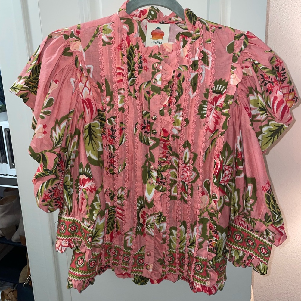 NWOT Farm Rio Pink Aura Floral Women's Top